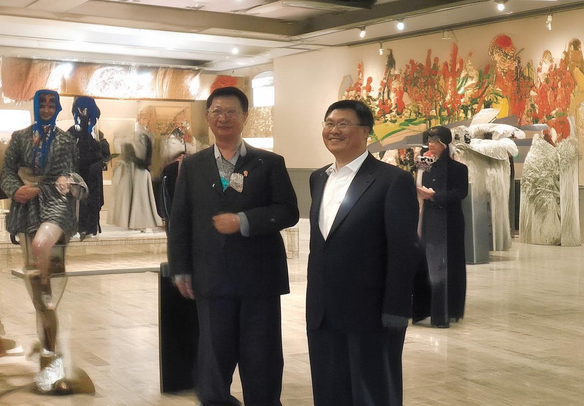 龙城争霸：英雄豪情再续传奇角逐