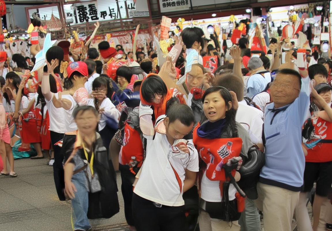 天龙决：江湖传奇中的神秘武学之旅